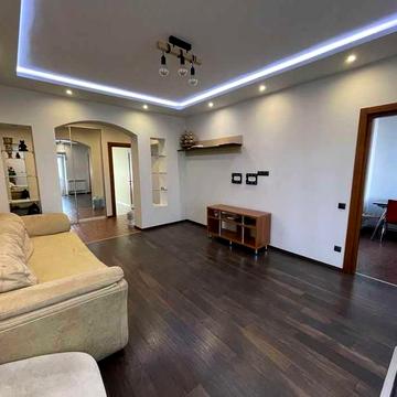 Оренда трикімнатної квартири ,ул.Криворожская, 14