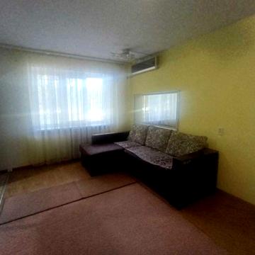 Продам 2-х комнатную на Соцгороде