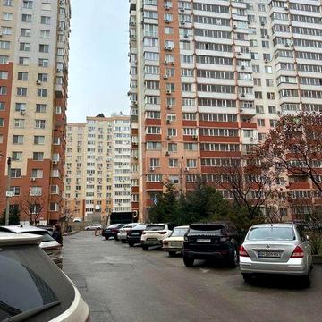 Продам 1 ком квартиру в ЖМ Радужный ЖК Радужный