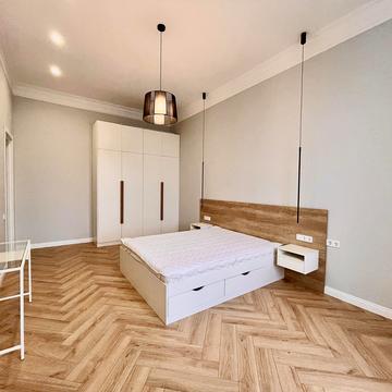 Саксаганського вул., 147/5