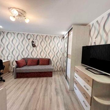 Продаж 2 кім квартири по вул. Бережанській