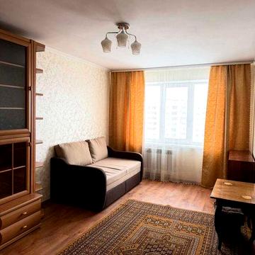 М. Мінська. Квартира з ремонтом, без %