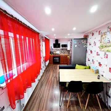 ПРОДАМ в с. Губиниха, Самарівський р-н.
Площа будинку 65м²: 3 окре