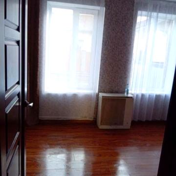 Продається житловий будинок з ремонтом у місті Рогатин