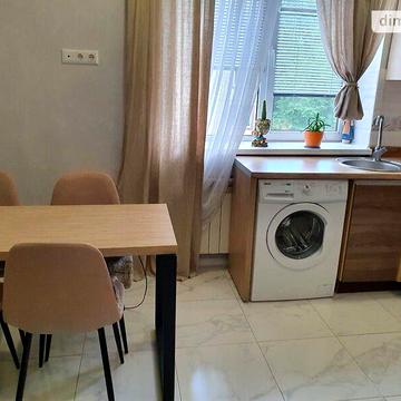 Довгострокова оренда 1к Квартира Лісова вулиця