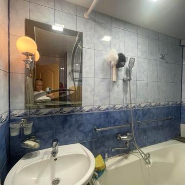 Петропавлівська вул., 70