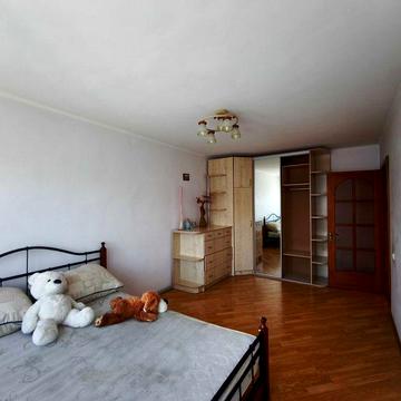 2-кімнатна квартира (+1 кімната склад), Житомир (ЖД) ВЛАСНИК