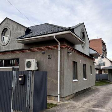 Продам будинок в Ужгороді