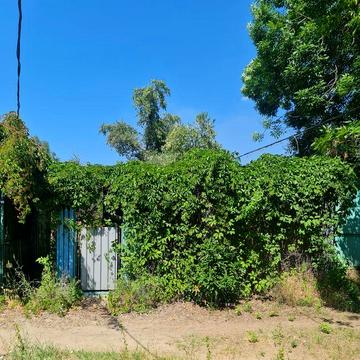 Продам домик на причале 5