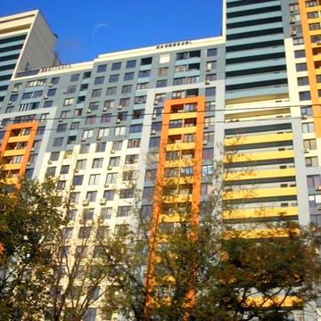 Здається однокімна квартира Богатирська 6а