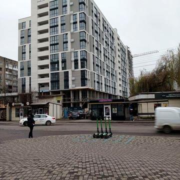 3к Хоткевича,Молодіжна,Івасюка ЖК Сенат