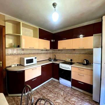 Оренда 2к квартири, пр. Правди 70, Виноградар, 1 поверх