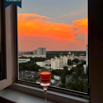 Юлії Здановської вул. (Ломоносова), 81-Б