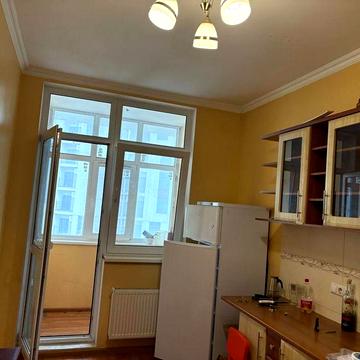 Здам 2кв, 70кв.м.  вул.Артилерійська / Жк Фаворит