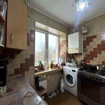 Продаю 4к квартиру вул.Хмельницького