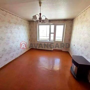 Продам 1к квартиру 40 м2, кирпич, Тополь3, Запорожское шоссе, безнал