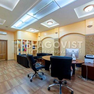 4 квартира вул Лютеранська 10  Печерський р-н ЖК Тріумфальна Арка