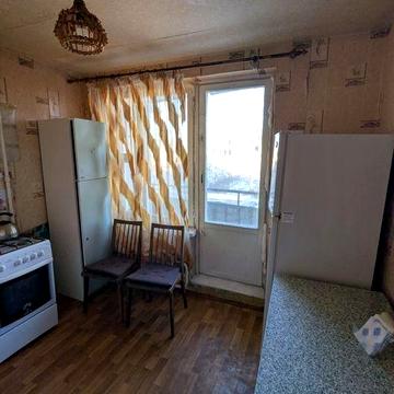 Продається 2  кімнатна Березняки Тичини Лівобережна