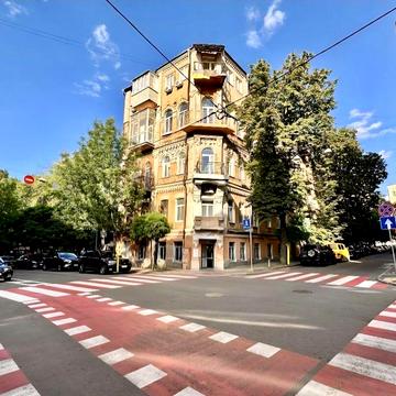 Центр Золоті Ворота 1 кімната 52м² Стрітенська, 4/13 / Ярославів Вал