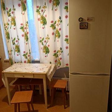 Сдам 2 кв метро Студенческая