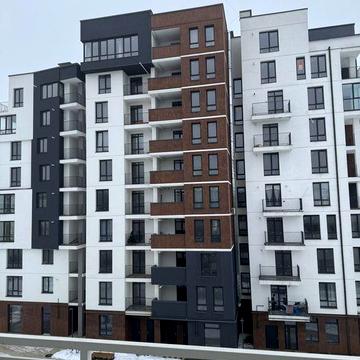 3 кімнатна квартира в зданому будинку під ремонт