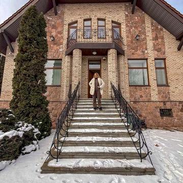 Будинок 371 м² Лісники, 16 соток, ГАЗ, генератор, бомбосховище