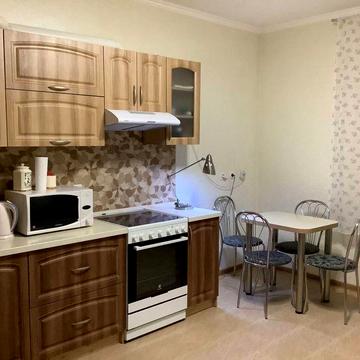 Оренда просторої видової квартири, пров. Моторний 9