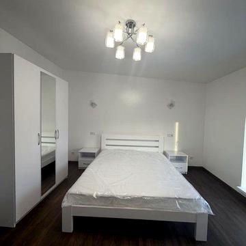 Оренда 4 кімнатного будинку в м. Запитів