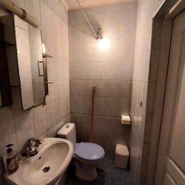 Довгострокова оренда 2к Квартира Павла Корнелюка (Станіславського) вулиця