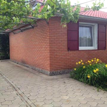 Продаж затишного будинку, Великий Луг, біля Ренессансу, Чудова локація