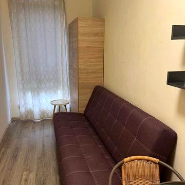 Сдам студию на Боровского ,ЖК Золотые Столбы,свет есть всегда