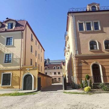 Однокімнатна студія в центрі старого міста 20 м від Ратуші