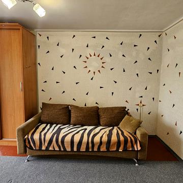 Богатирська вул., 2