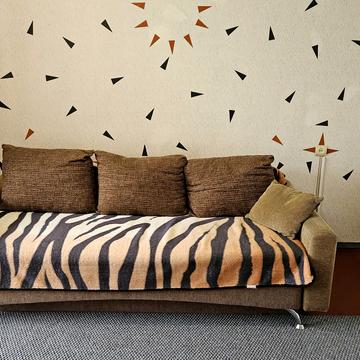 Богатирська вул., 2