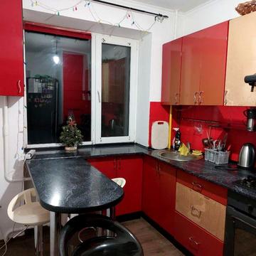 Здається в оренду 3 кімнатна квартира.