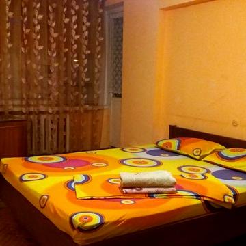 2-х комн.М.Черниговская, Дарница 10 мин. Теплая.Газ.2-этаж.