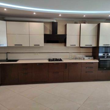 Здається в оренду 5 кім квартира в будинку клубного типу вул Стрийська