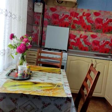 Довгострокова оренда 1к Квартира Водограйна (Гаврилова) вулиця