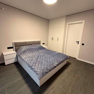 Оренда нової 2-сторонньої 1-кімнатної  квартири в Крюківщині, ЖК Aura