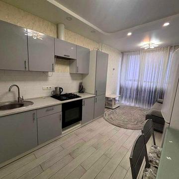 Продам кв в новом доме с ремонтом, проводят газ ЖК Розенталь