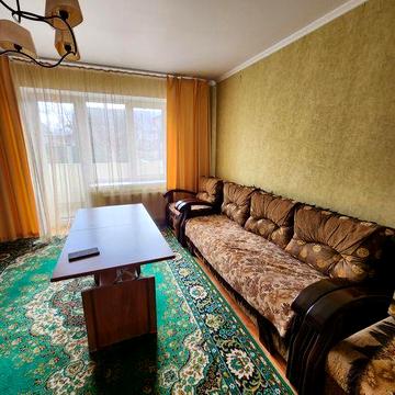 Здається 2-кімнатна квартира з меблями та технікою