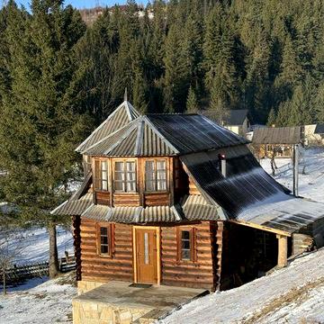 Будинок довгостроково Микуличин Яремче Карпати