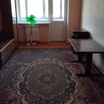 Продається 2-х кімнатна квартира