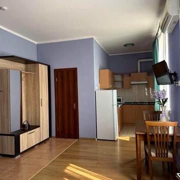 2 комн квартира на площади Освобождения