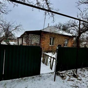 Дім біля м.Олександрія, с. Червона Камянка 30км від міста, газове опал