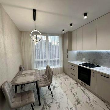 Оренда новенької  квартири вул Під Голоском