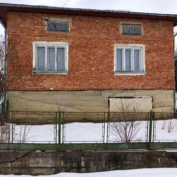 продається будинок