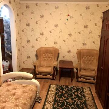 Довгострокова оренда 1к Квартира Євгена Танцюри (Генерала Петрова) вулиця