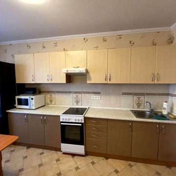 Здам 3-кімнатну квартиру в центрі Вишгорода