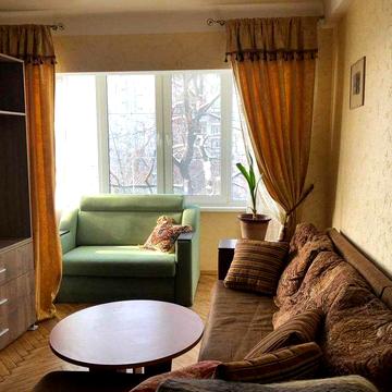 Оренда 2-к. Виговського 11, Нивки